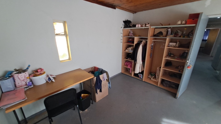 11 Bedroom Property for Sale in Brandwag Free State